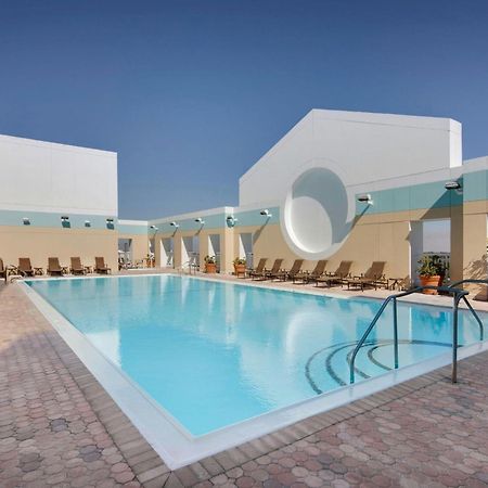 Sheraton Suites Fort Lauderdale West Plantation Exterior photo