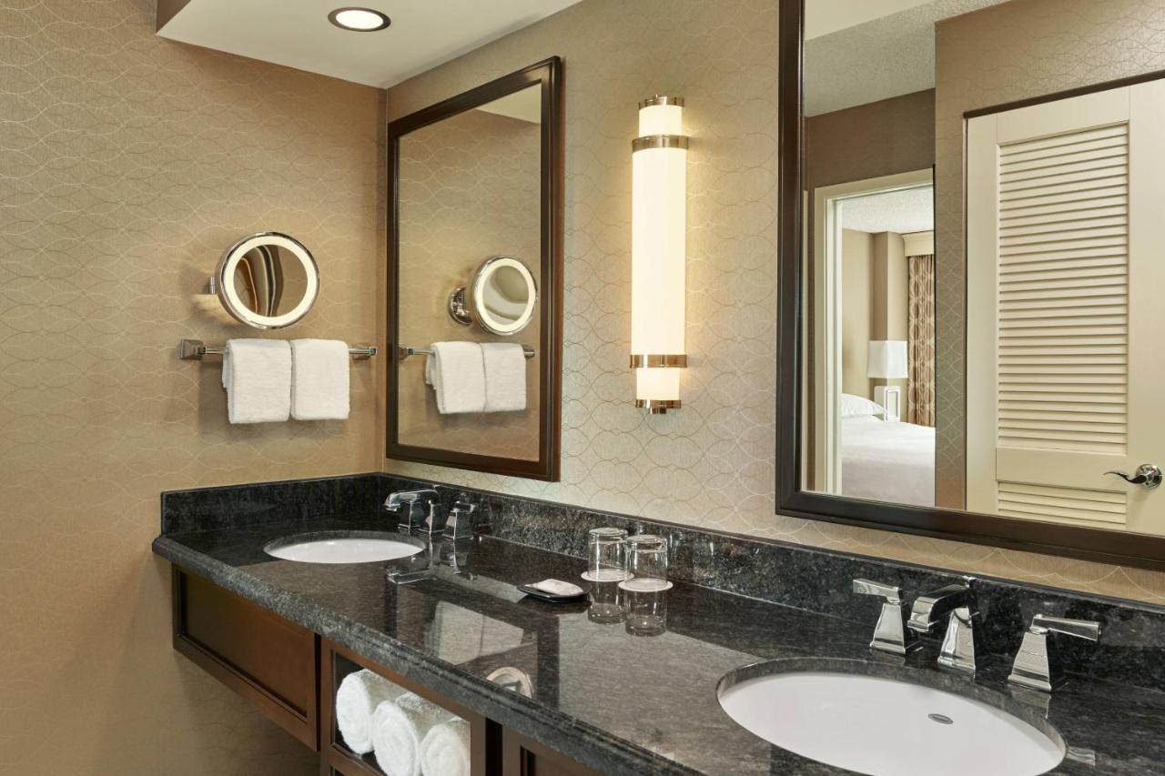Sheraton Suites Fort Lauderdale West Plantation Exterior photo